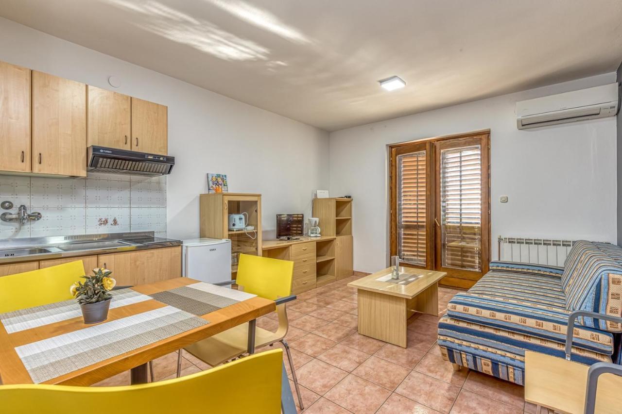 Apartment-Haus Wolbeck Červar-Porat エクステリア 写真